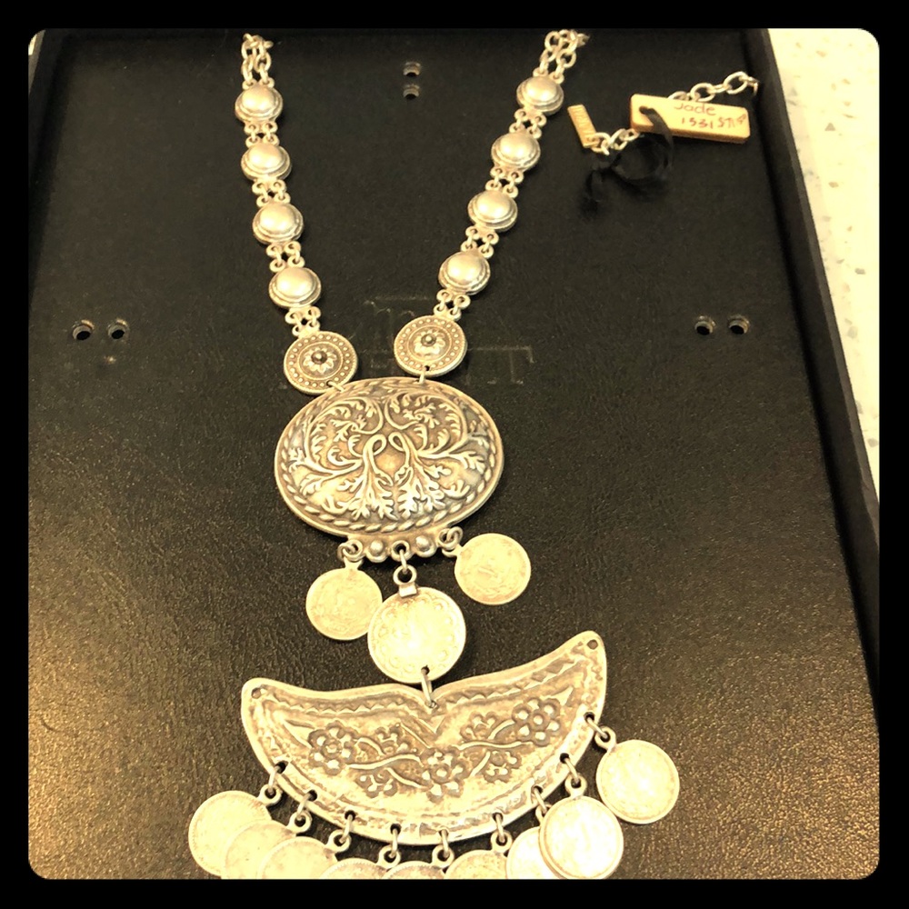 Nat Kent statement necklace